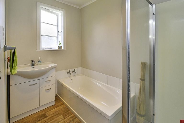 Photo of property in 86 Alfriston Road, Manurewa East, Auckland, 2102