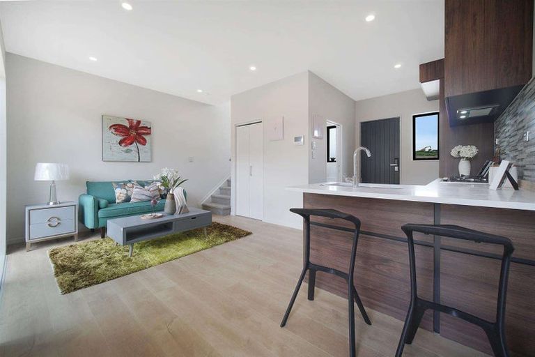 Photo of property in 46 Picturesque Drive, Flat Bush, Auckland, 2019