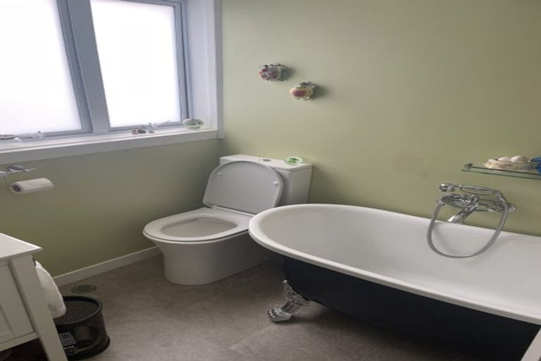 Photo of property in Shephard Court, 9/14 Angus Avenue, Berhampore, Wellington, 6023