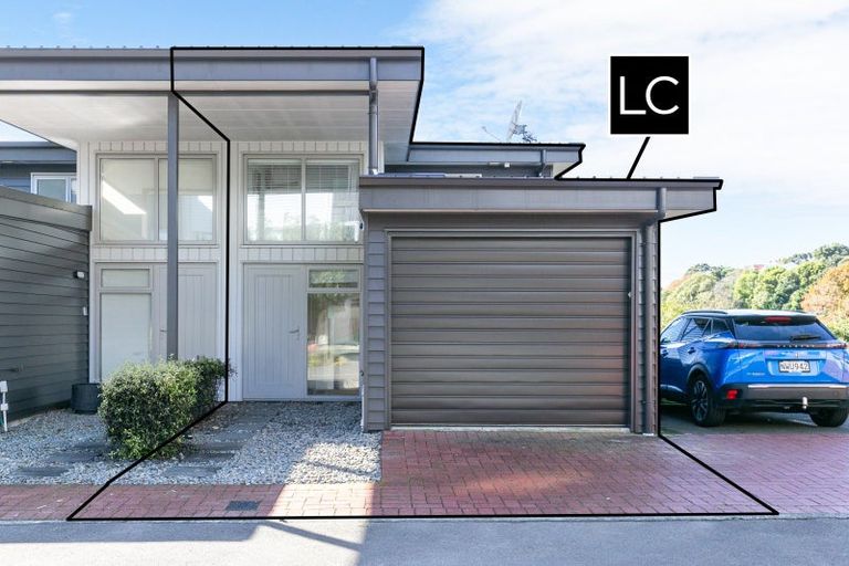 Photo of property in 1/27 The Rigi, Northland, Wellington, 6012