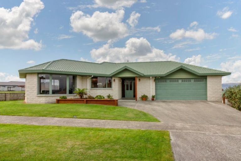 Photo of property in 101 Parnell Heights, Kelvin Grove, Palmerston North, 4414