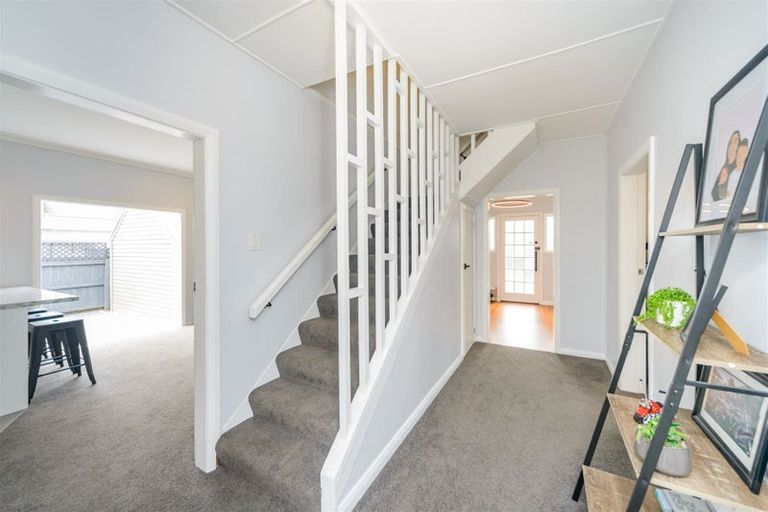 Photo of property in 29 Limbrick Street, Terrace End, Palmerston North, 4410