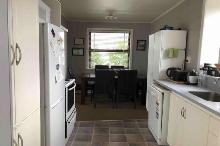 Photo of property in 19 Given Street, Havelock North, 4130