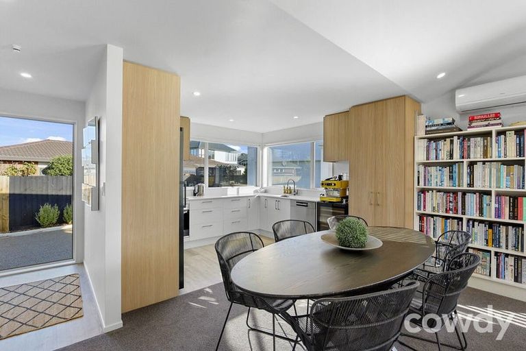 Photo of property in 3b Brookside Terrace, Bryndwr, Christchurch, 8053