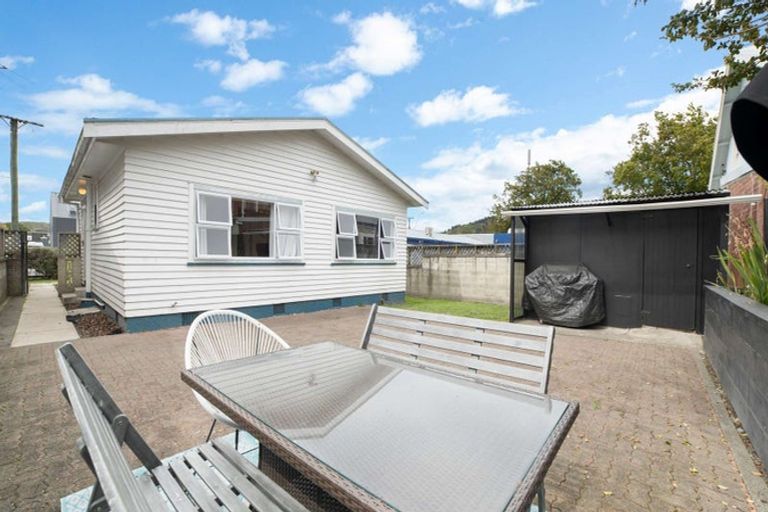 Photo of property in 54 Harris Street, Kaiti, Gisborne, 4010
