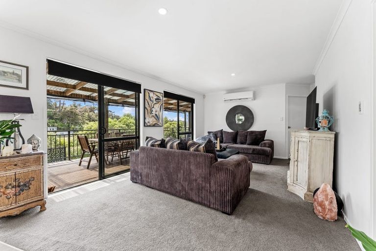 Photo of property in 7 Hawaiian Parade, Arkles Bay, Whangaparaoa, 0932