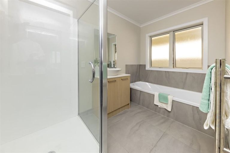 Photo of property in 58 Arrowsmith Drive, Flat Bush, Auckland, 2019
