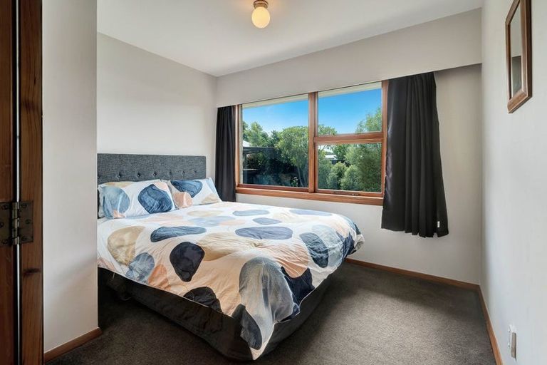 Photo of property in 8 Brenda Place, Halswell, Christchurch, 8025