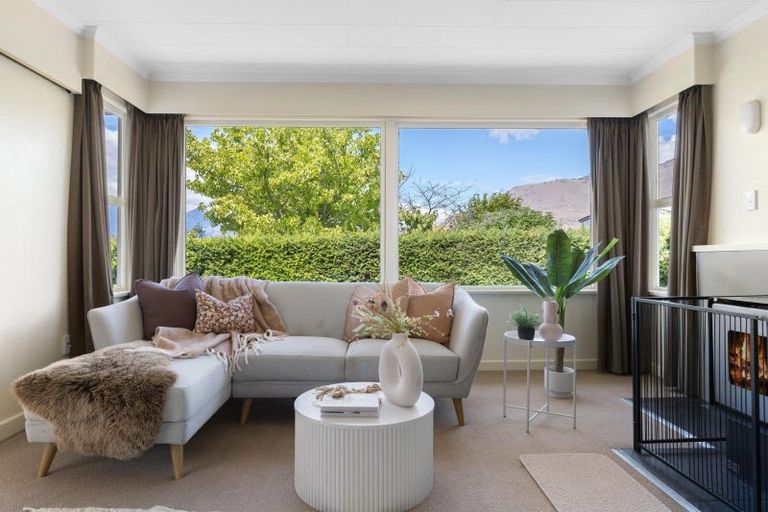 Photo of property in 177 Fernhill Road, Fernhill, Queenstown, 9300