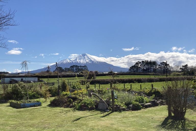 Photo of property in 30 Celia Street, Stratford, 4332