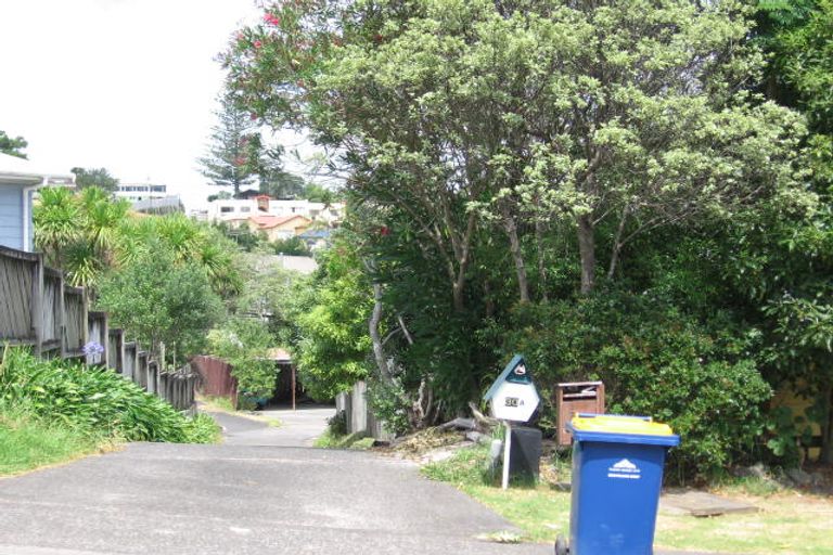 Photo of property in 2/30 Gatman Street, Birkdale, Auckland, 0626