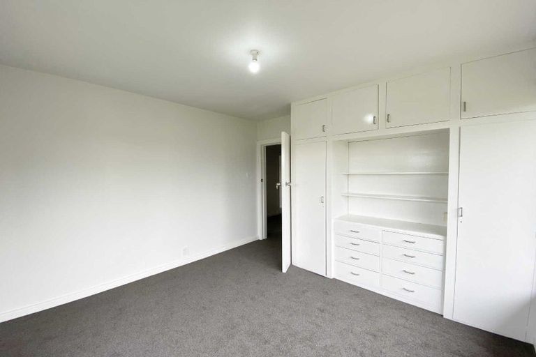 Photo of property in 18 Renfrew Street, Upper Riccarton, Christchurch, 8041