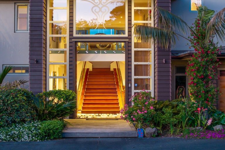 Photo of property in 18b Kaha Place, Russell, 0272