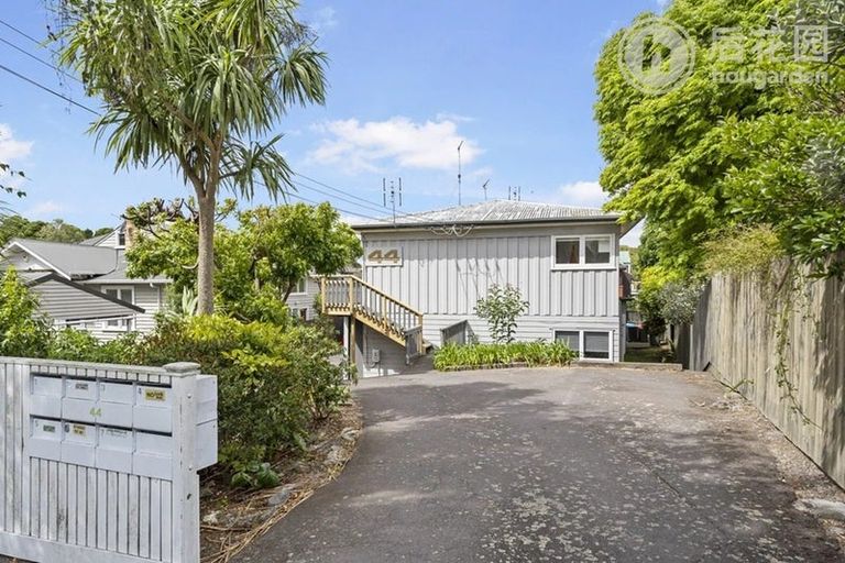 Photo of property in 24a Poruru Close, Papakura, 2110