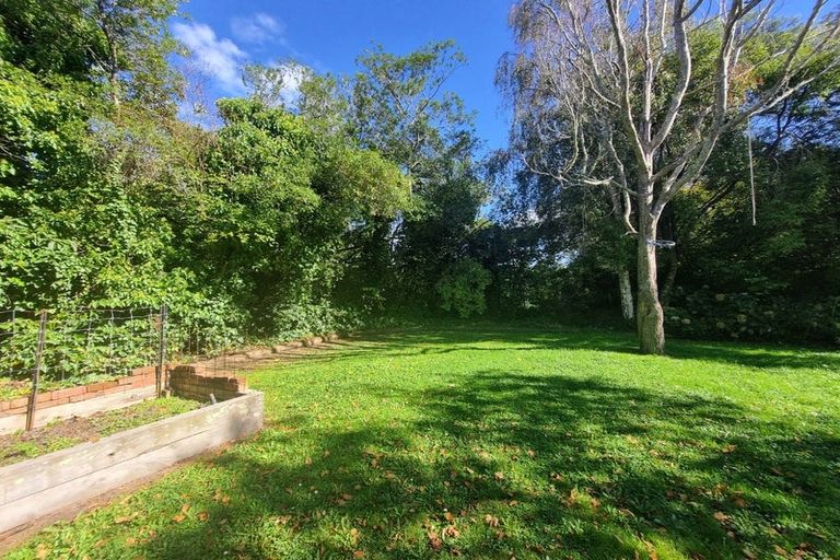 Photo of property in 8 Kempton Street, Greytown, 5712