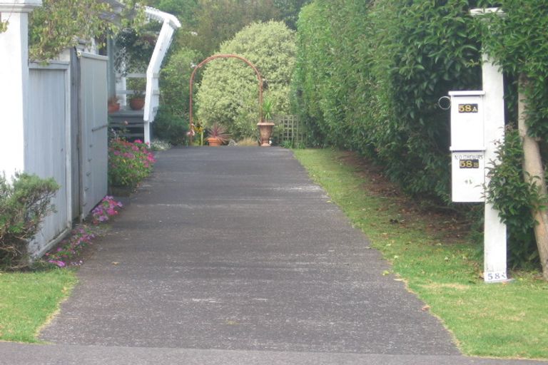 Photo of property in 1/58 Nile Road, Milford, Auckland, 0620