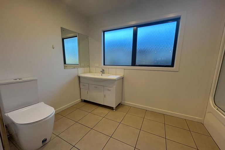 Photo of property in 60 Mount Iron Drive, Wanaka, 9305