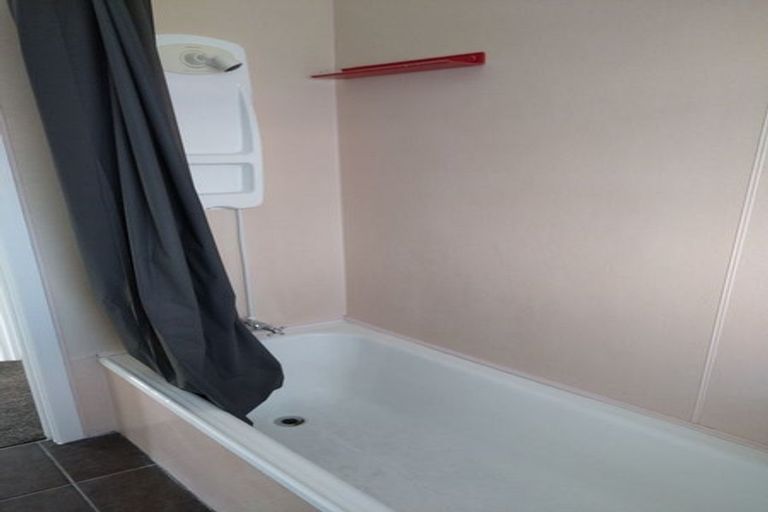 Photo of property in 27 Paraonui Road, Tokoroa, 3420