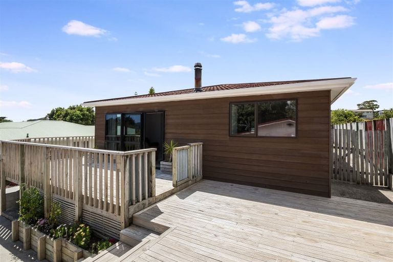 Photo of property in 88 Arawhata Street, Ranui, Porirua, 5024