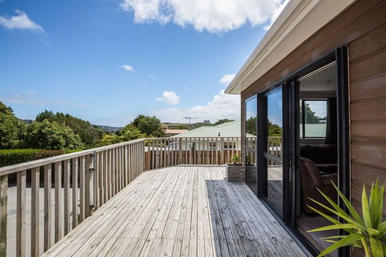 Photo of property in 88 Arawhata Street, Ranui, Porirua, 5024