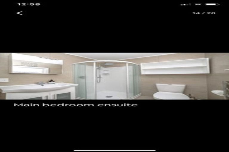 Photo of property in 32a Esther Street, Martinborough, 5711