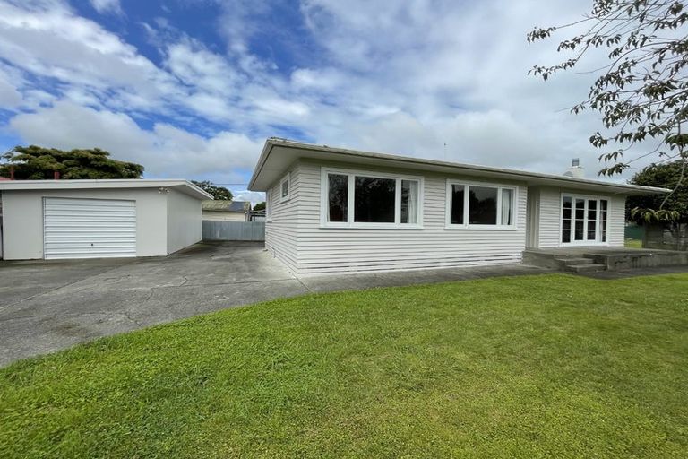 Photo of property in 213 Lumsden Road, Akina, Hastings, 4122
