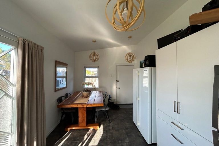 Photo of property in 47 Peel Street, Westport, 7825