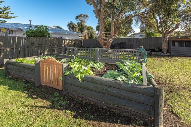 Photo of property in 45 Mosston Road, Castlecliff, Whanganui, 4501