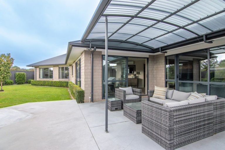 Photo of property in 20 Millbrook Place, Ashhurst, 4810