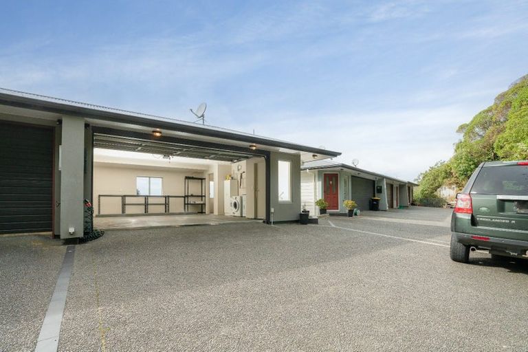 Photo of property in Onslow Heights, 17f Onslow Road, Khandallah, Wellington, 6035