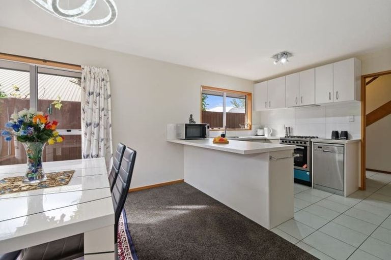 Photo of property in 2/18 Murmont Street, Bishopdale, Christchurch, 8053