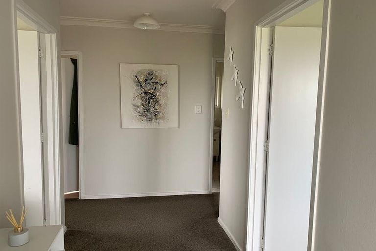 Photo of property in 1/4 Dewsbury Terrace, Castor Bay, Auckland, 0620