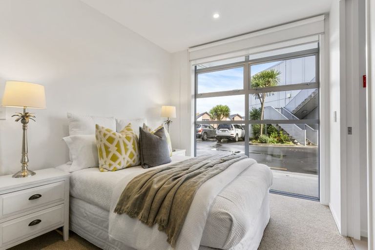 Photo of property in 13/17 Link Crescent, Stanmore Bay, Whangaparaoa, 0932