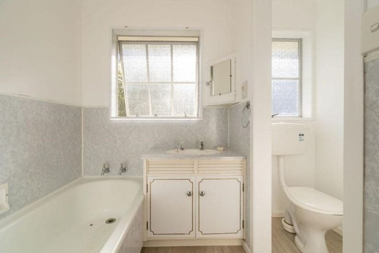 Photo of property in 106b Bruce Wallace Place, Whangamata, 3620