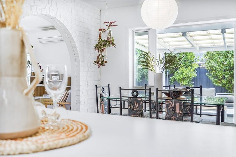 Photo of property in 13 Knightsbridge Place, Dinsdale, Hamilton, 3204