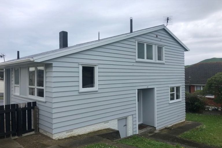 Photo of property in 106 Warspite Avenue, Cannons Creek, Porirua, 5024