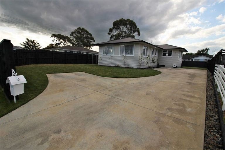 Photo of property in 75 Bryant Road, St Andrews, Hamilton, 3200