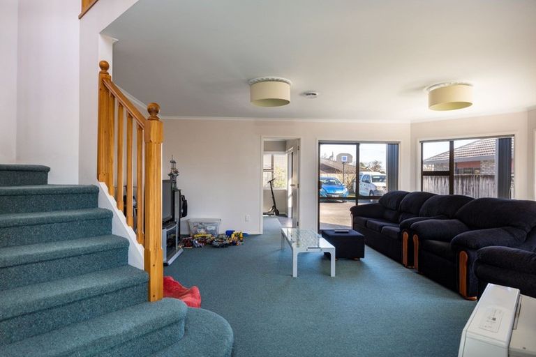 Photo of property in 167 Heta Road, Highlands Park, New Plymouth, 4312