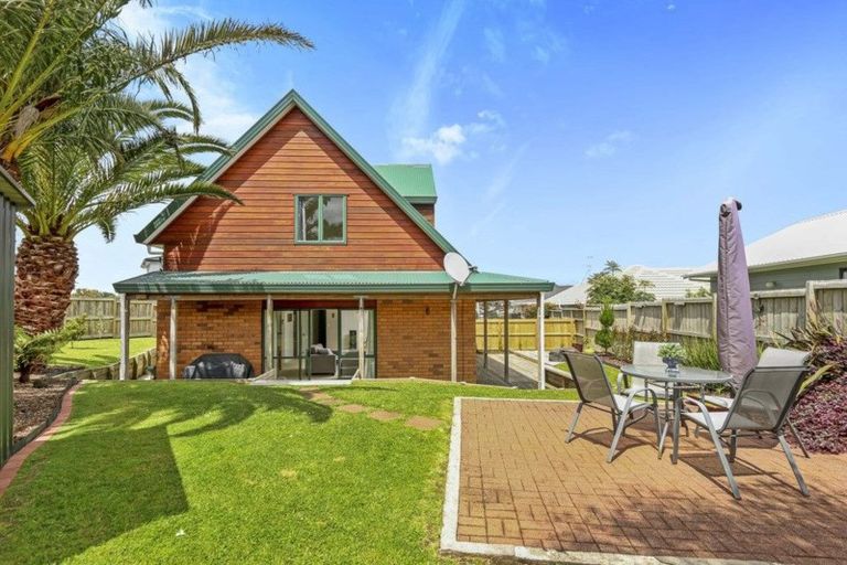 Photo of property in 6a Gills Avenue, Papakura, 2110
