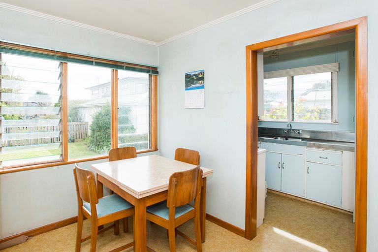 Photo of property in 215 Lytton Road, Elgin, Gisborne, 4010