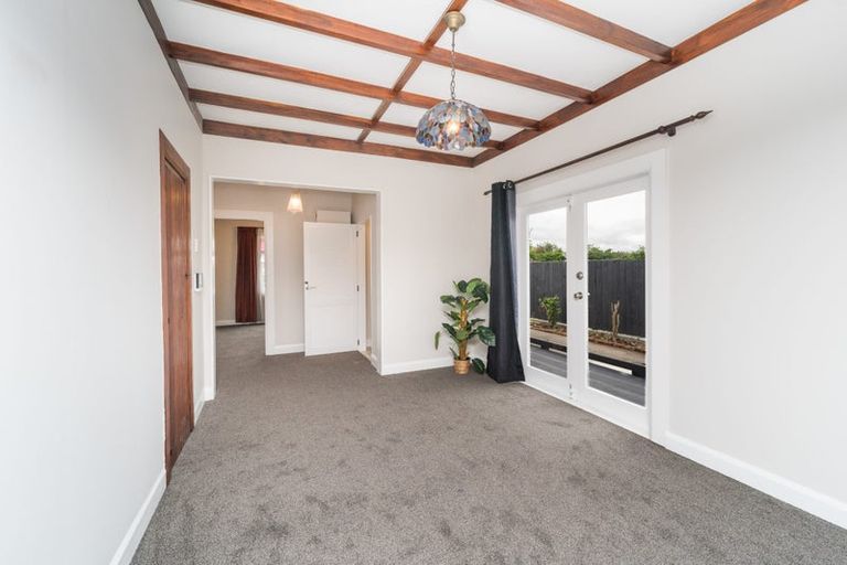 Photo of property in 85 Shamrock Street, Takaro, Palmerston North, 4412