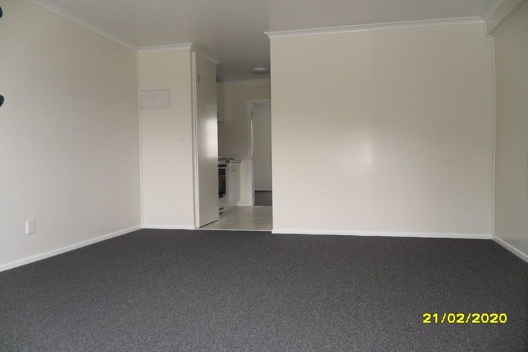 Photo of property in 4 London Road, Korokoro, Lower Hutt, 5012