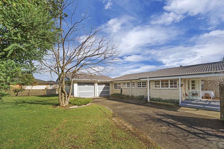 Photo of property in 25 Meachen Terrace, Waiuku, 2123