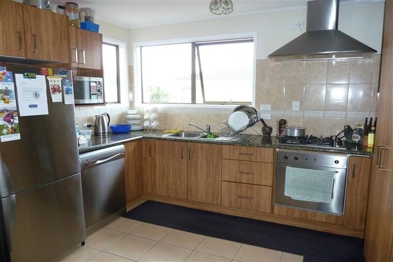 Photo of property in 21 Rangataua Place, Manurewa, Auckland, 2102