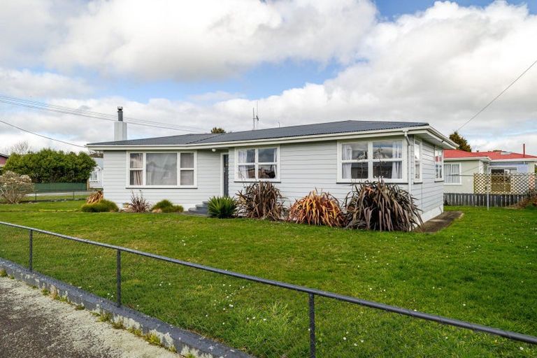 Photo of property in 8 King Street, Pahiatua, 4910