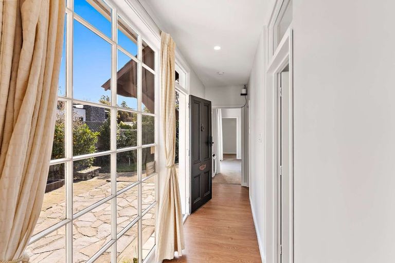 Photo of property in 105a Hinau Street, Riccarton, Christchurch, 8041