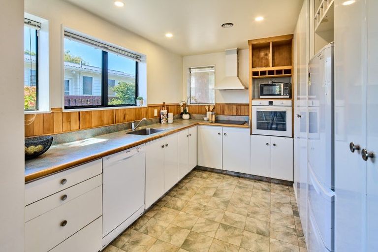 Photo of property in 47 Waiwhetu Road, Waiwhetu, Lower Hutt, 5010