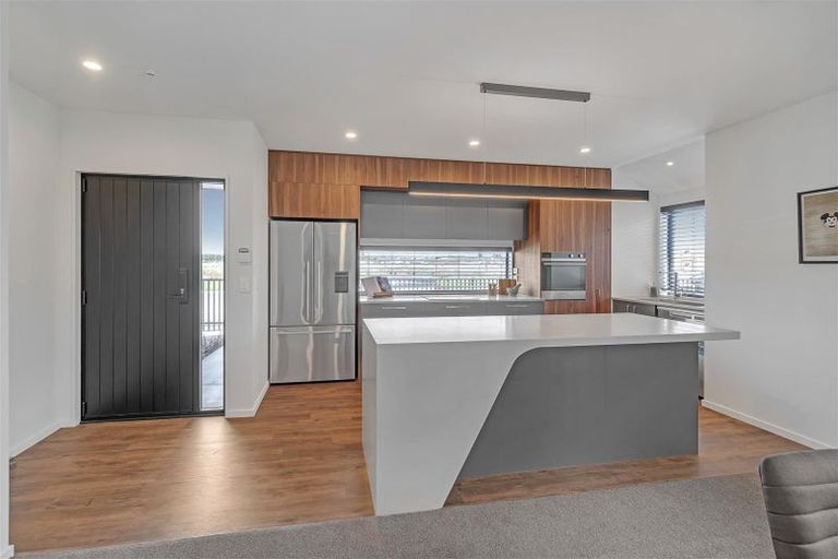 Photo of property in 65 Collier Drive, Halswell, Christchurch, 8025