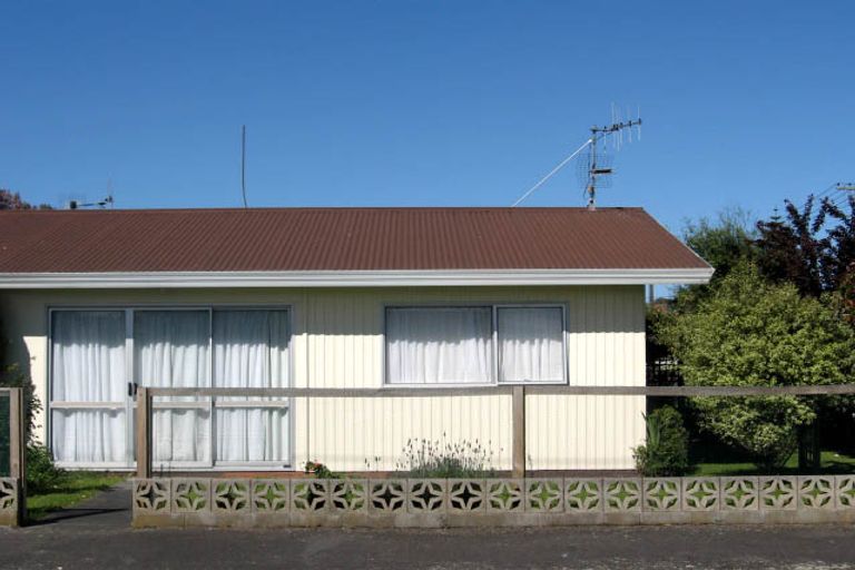 Photo of property in 5a Russell Street, Whanganui, 4500