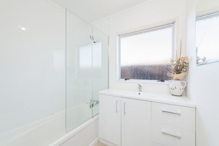 Photo of property in 2/56 Songer Street, Stoke, Nelson, 7011